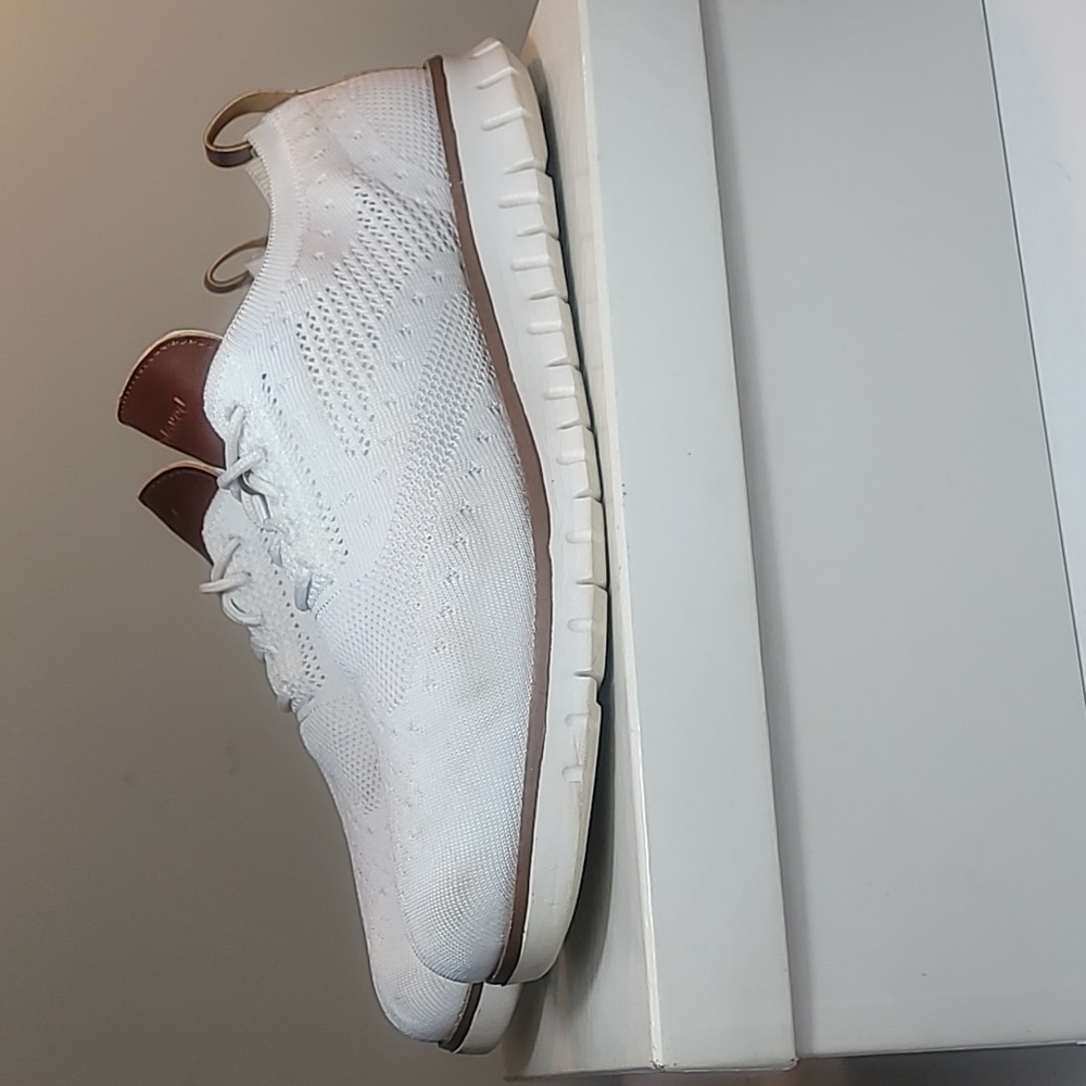 Sports white mesh knit wingtip oxford size 12